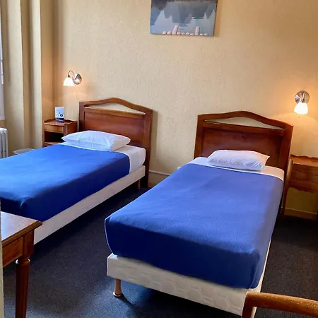 De Champagne Hotel 2*