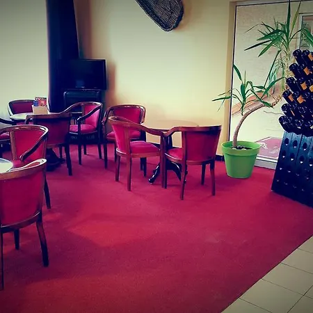 De Champagne מלון 2*