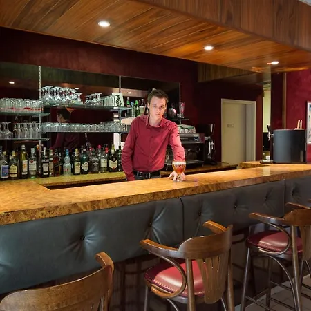 De Champagne מלון 2*